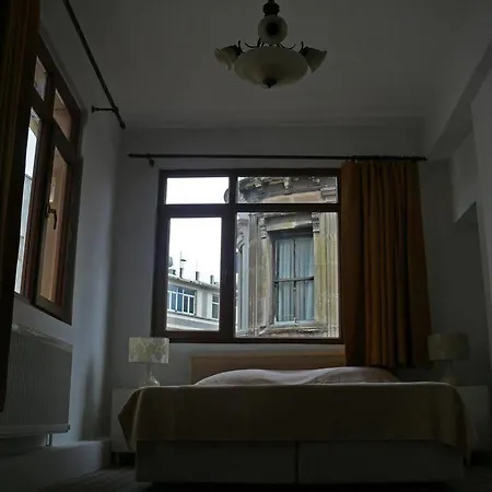 Budak Apart-hotel